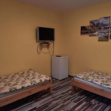 Guest house Sanyi Vendeghaz *